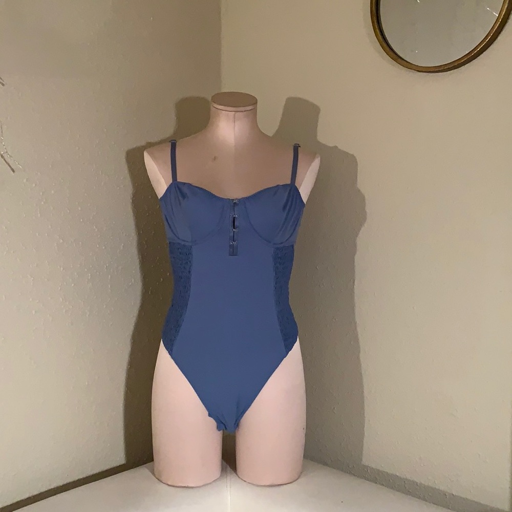 VS body suit